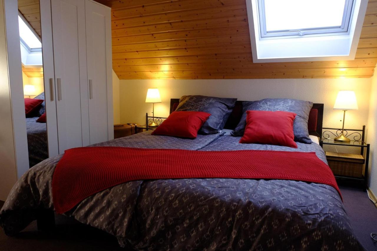 Schwarzwild - Ferienwohnung Und Ferienzimmer Baiersbronn Bagian luar foto
