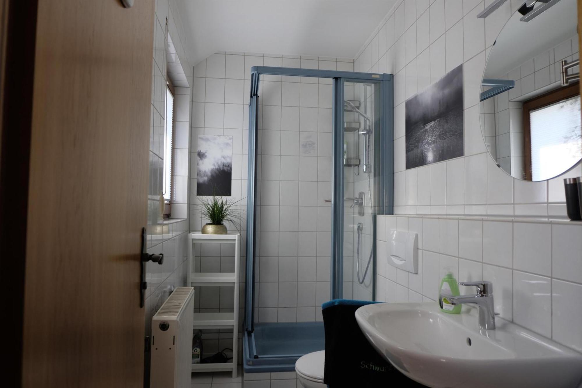 Schwarzwild - Ferienwohnung Und Ferienzimmer Baiersbronn Bagian luar foto